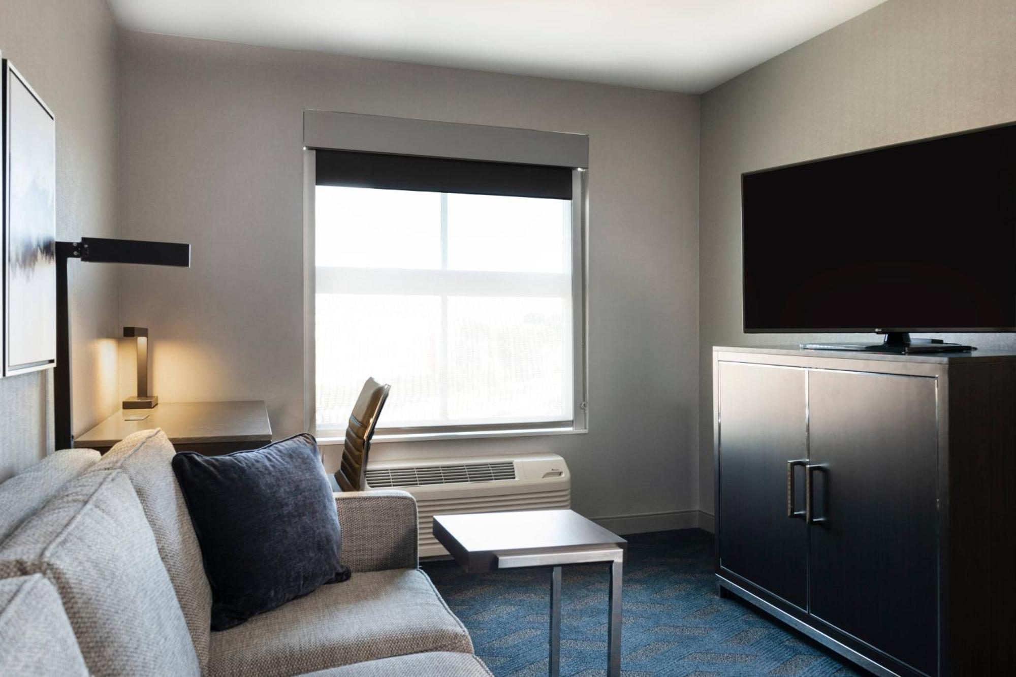 Residence Inn By Marriott Boston Logan Airport/Chelsea Zewnętrze zdjęcie